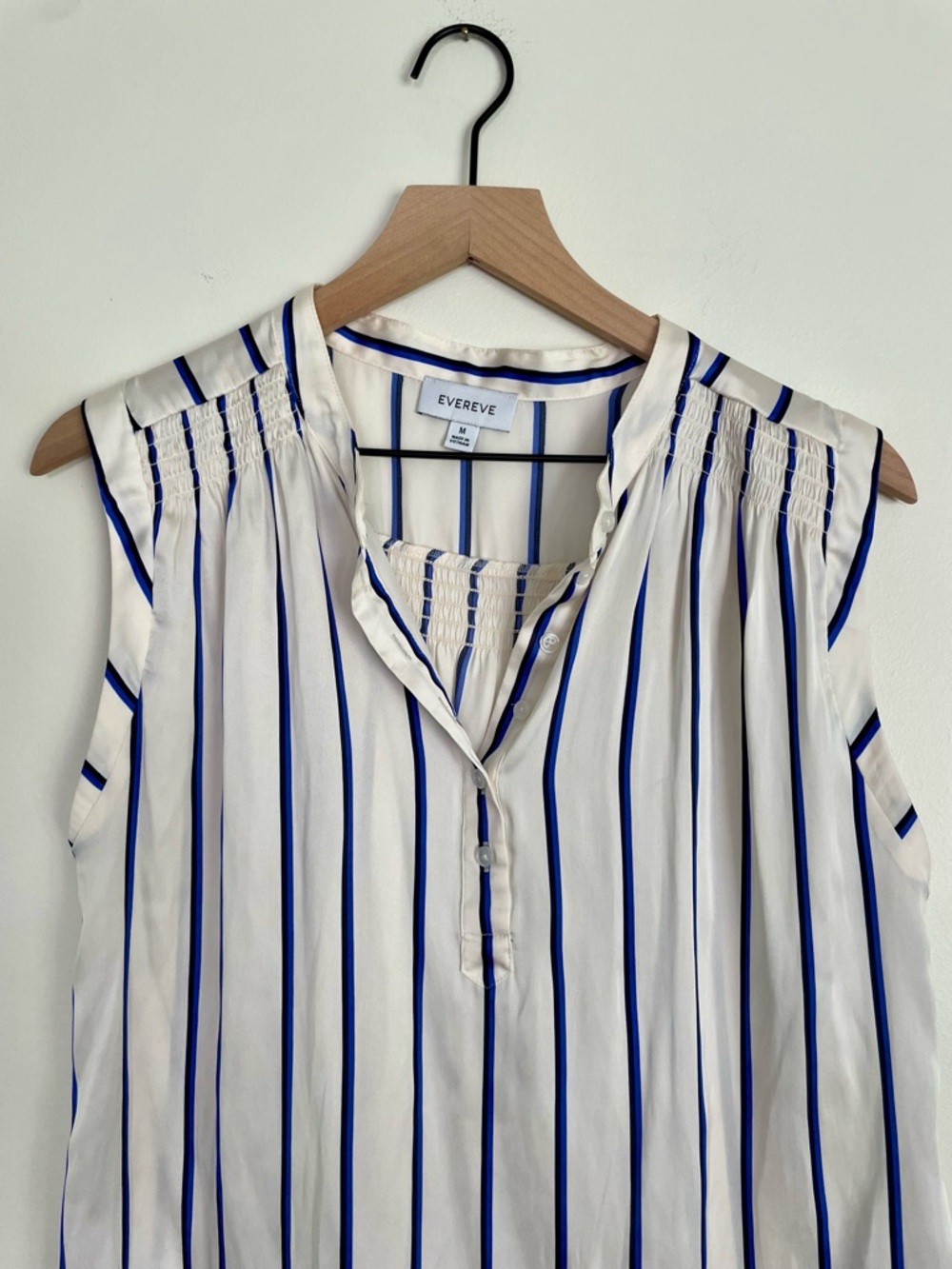 Evereve White Sleeveless Top with Blue Vertical Stripes - Picture 2 of 4